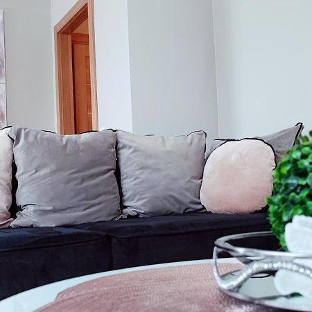 Cosmopolitan Apartament Z Bezplatnym, Prywatnym Parkingiem W Hali Garazowej Stary Toruń Extérieur photo