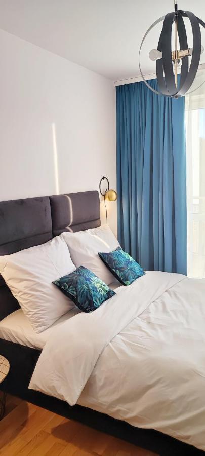 Cosmopolitan Apartament Z Bezplatnym, Prywatnym Parkingiem W Hali Garazowej Stary Toruń Extérieur photo