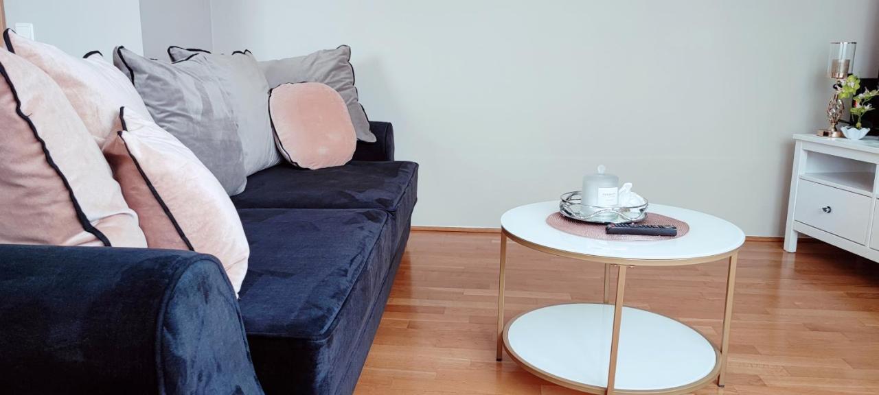 Cosmopolitan Apartament Z Bezplatnym, Prywatnym Parkingiem W Hali Garazowej Stary Toruń Extérieur photo